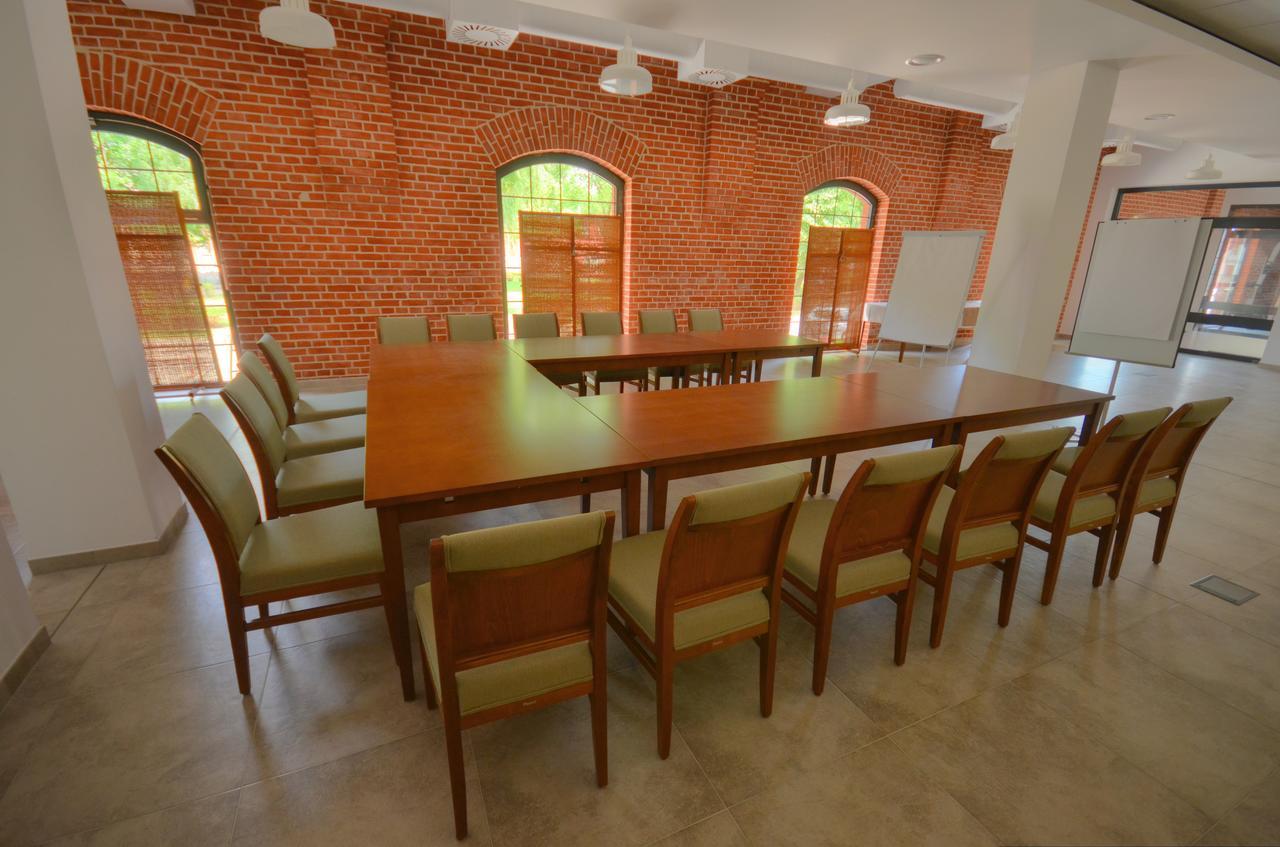 Ctkir Browar Probus Aparthotel Oława Εξωτερικό φωτογραφία